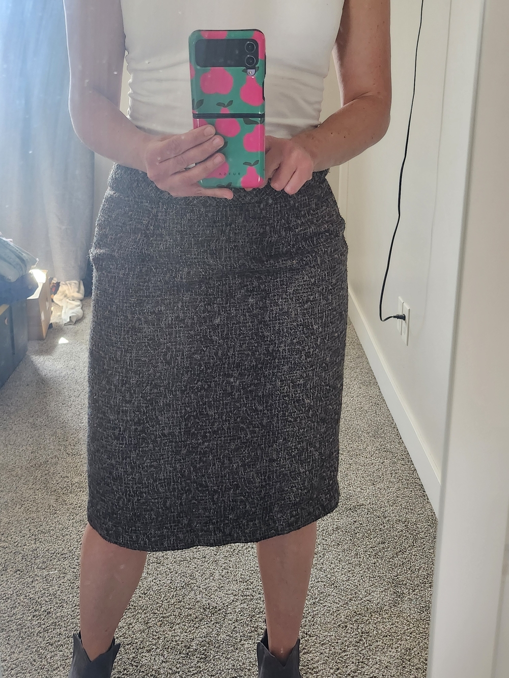 Coldwater Creek Charcoal Textured Pencil Skirt
